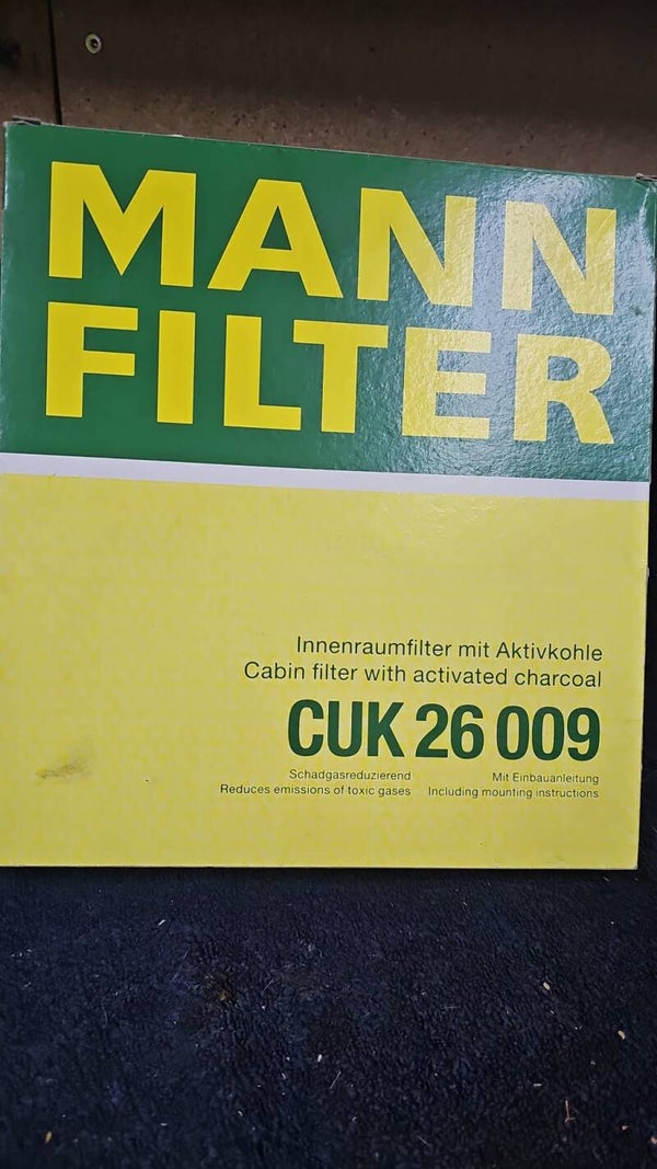 Luftfilter CUK26009  FORD:	2571 990 MAN:	65.61910-0002 VAG:	5Q0 819 653 5Q0 819 669 JZW 819 653 G