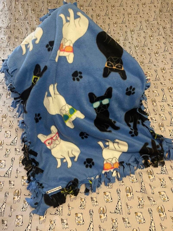 Blankets - Pug Glasses Blue