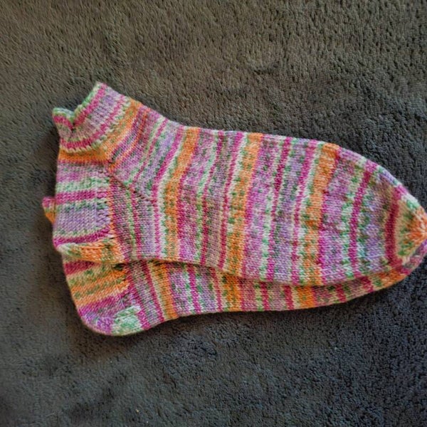 Sneakers auf Bestellung Gr. 39