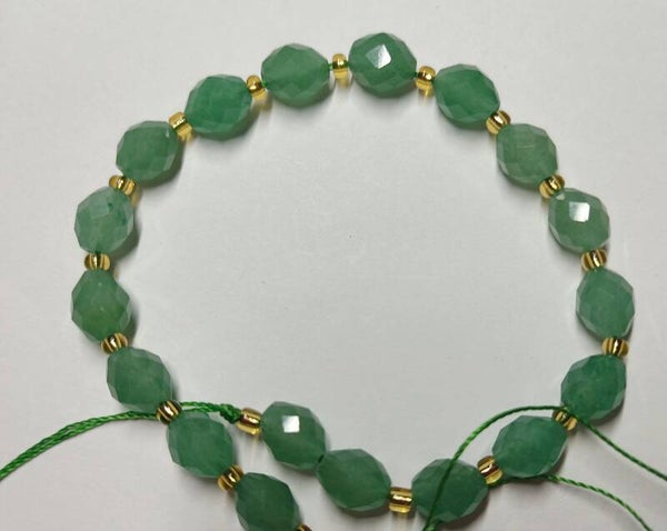 Ovaal 9x8 faceted Aventurijn         per stuk