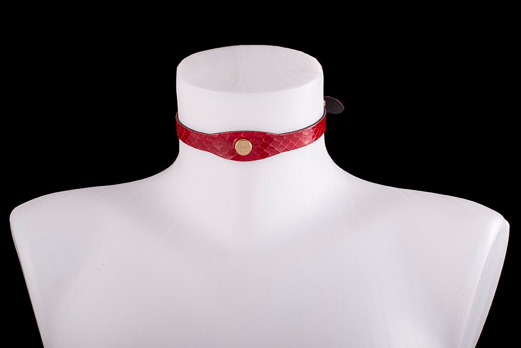 CHOKER ANUBIS - Watersnake leather, red
