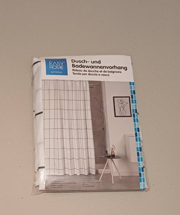 Dusch und Badewannenvorhang