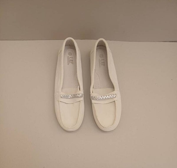 Schuhe weiss
