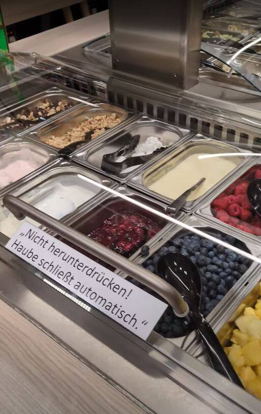 make a fresh Yogurt at REWE in Haslach im Kinzigtal