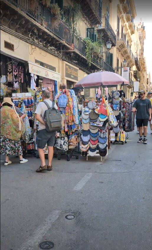 Too many shops selling the same in Palermo