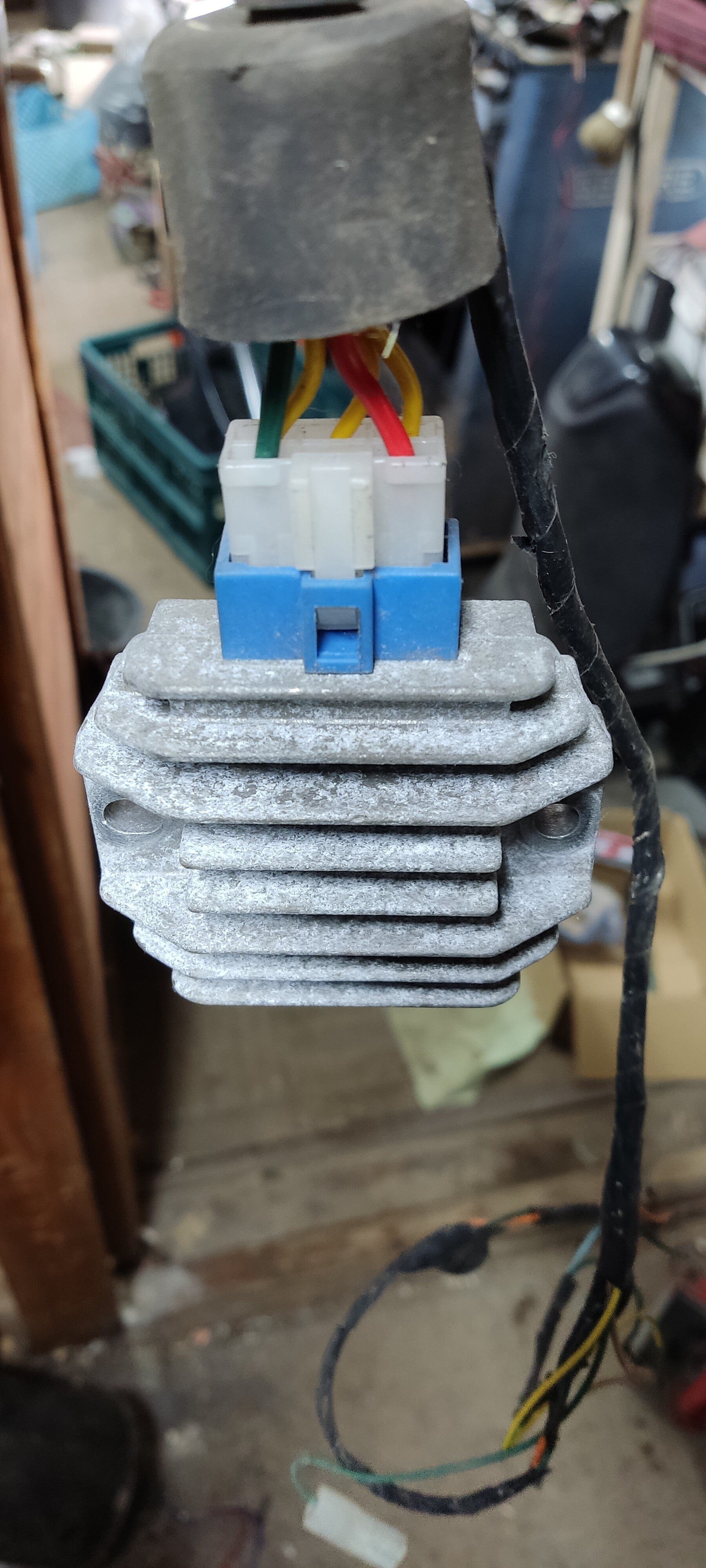 spannings regelaar peugeot elystar tdsi