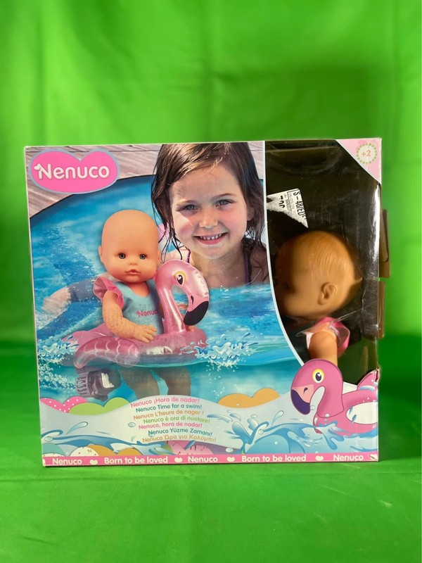 NENUCO MUÑECO NADADOR
