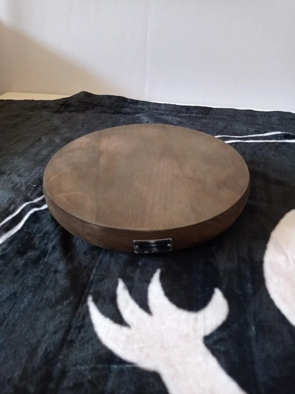 PORTAMACETAS CON RUEDAS