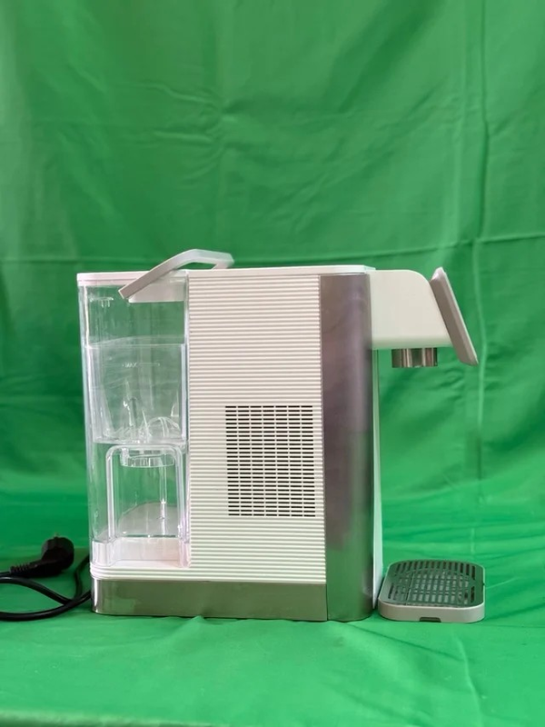 DISPENSADOR DE AGUA