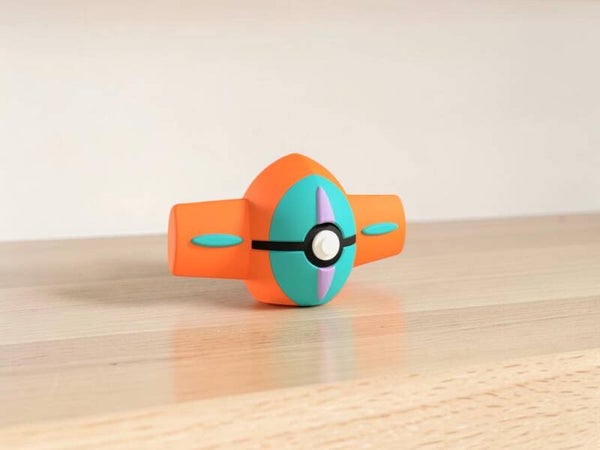 #0386 Pokeball Deoxys