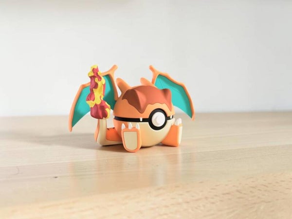 #0006 Pokeball Dracaufeu clone