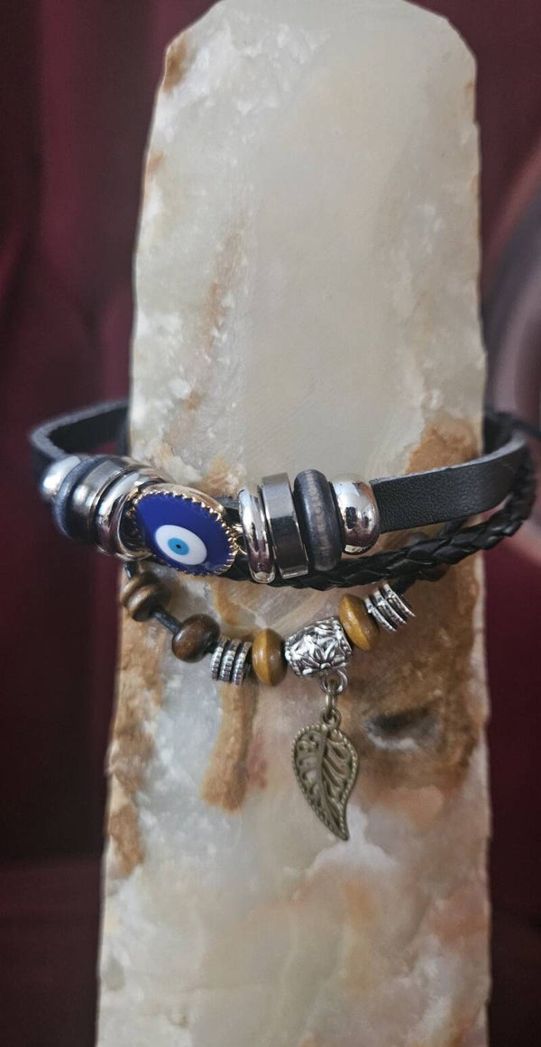 EVIL EYE ADJUSTABLE BRACELET W/CHARMS AND GLASS BEADS