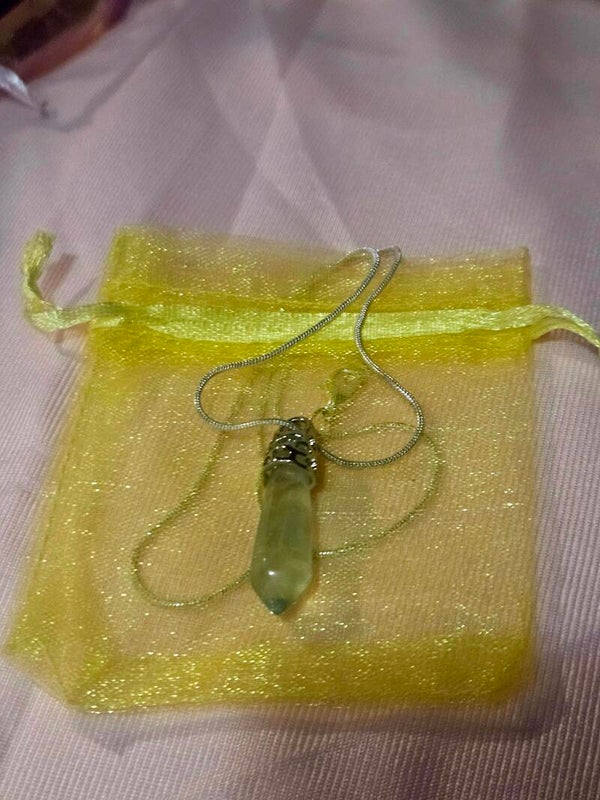 NATURAL GREEN FLOURITE PENDANT SET IN STERLING SILVER