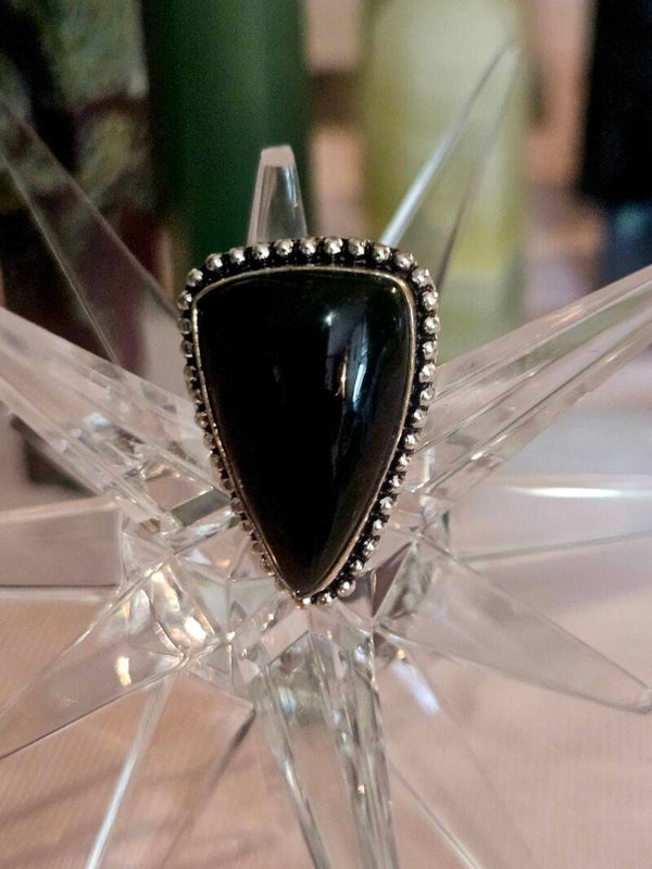 NATURAL BLACK ONYX STERLING SILVER RING  US SIZE 6.25