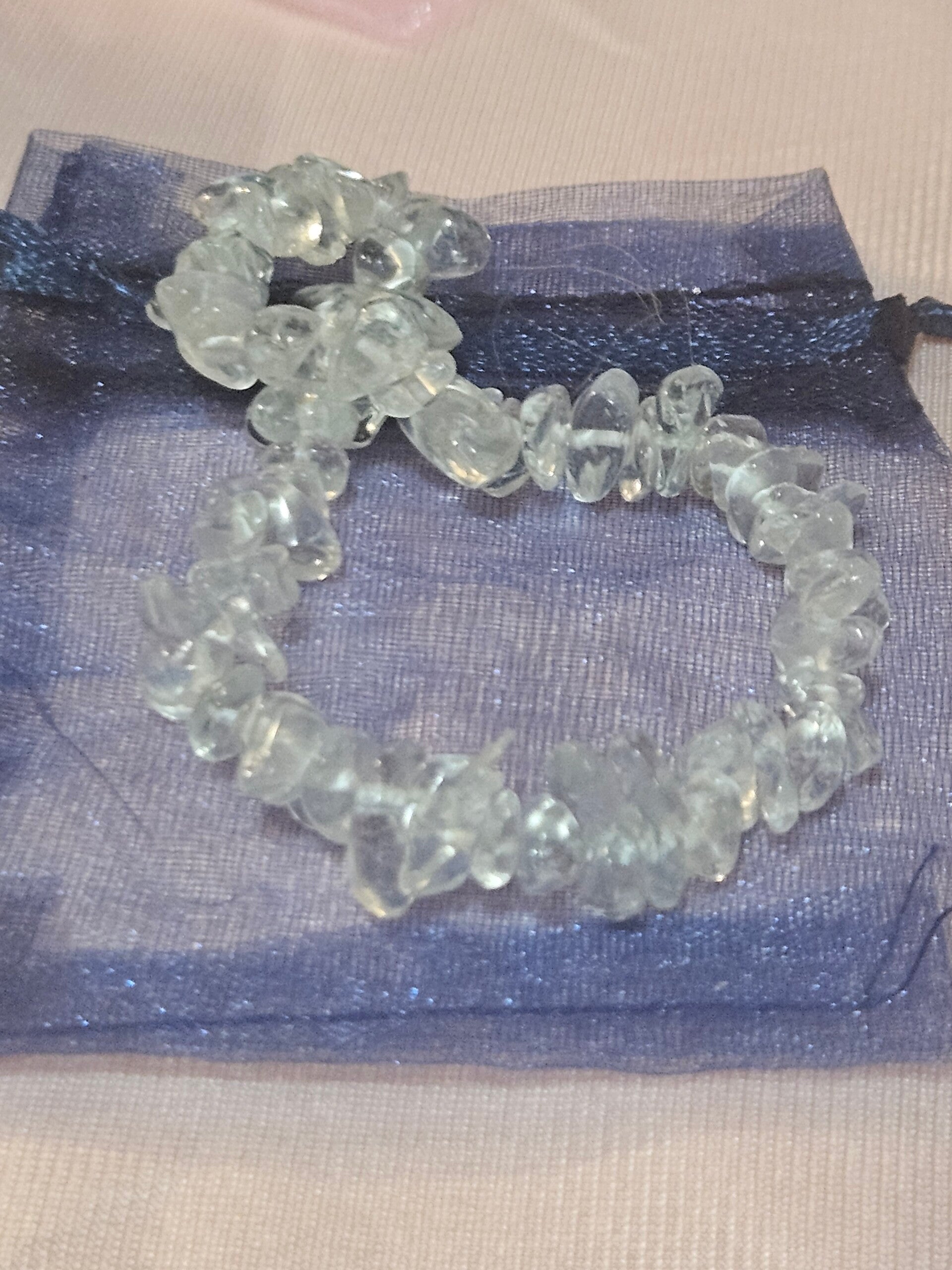 NATURAL QUARTZ CRYSTAL CHIP BRACELET ELASTIC BAND ONE SIZE FITS ALL