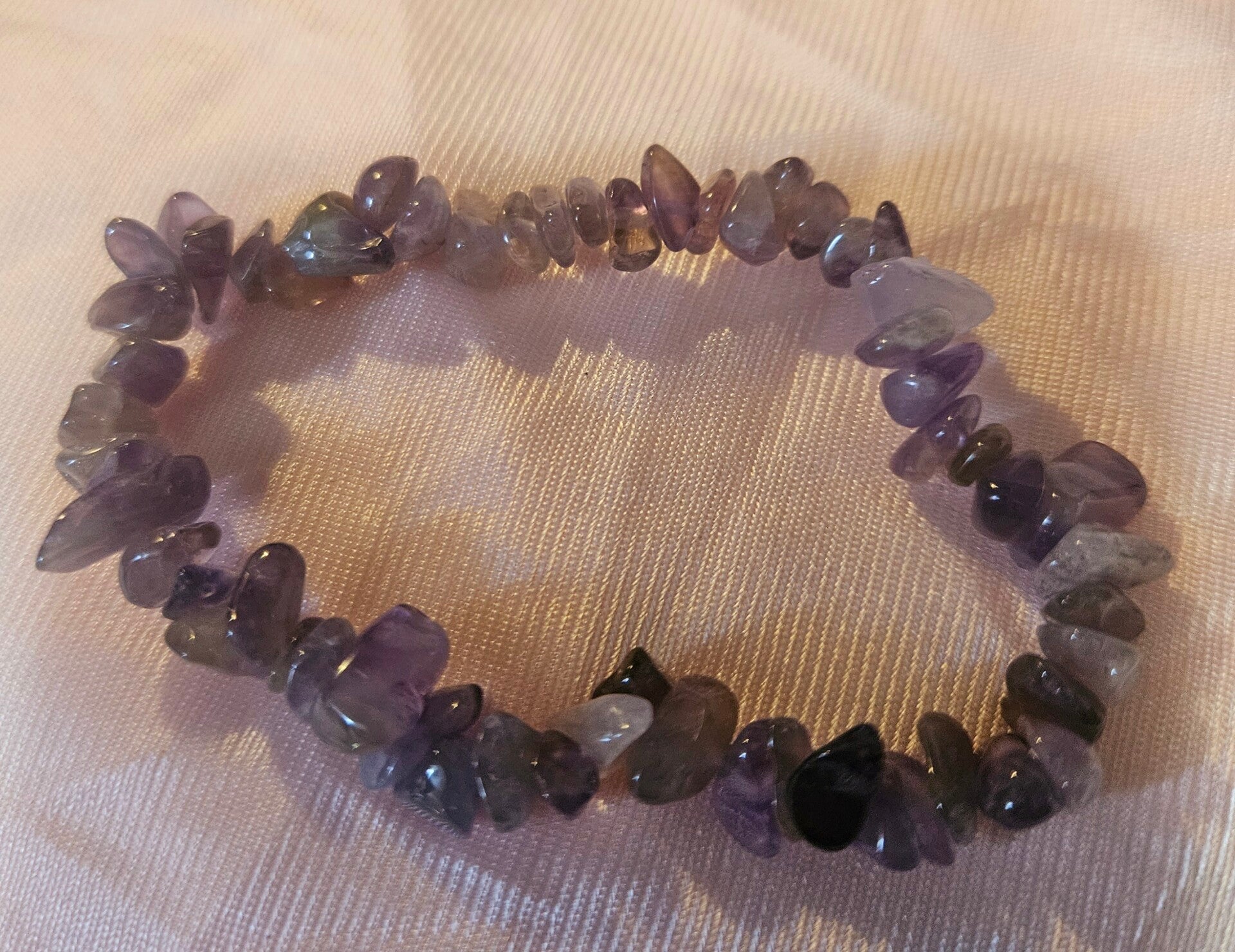 NATURAL AMETHYST AND CRYSTAL CHIP BRACELET ELASTIC BAND 1SIZE