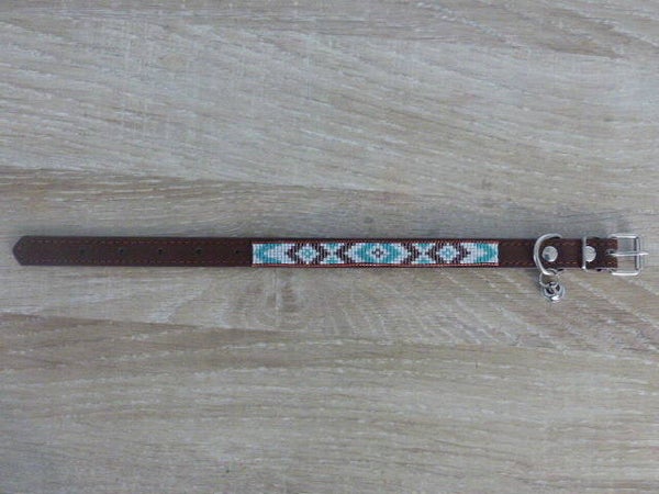 Collier BROWN
