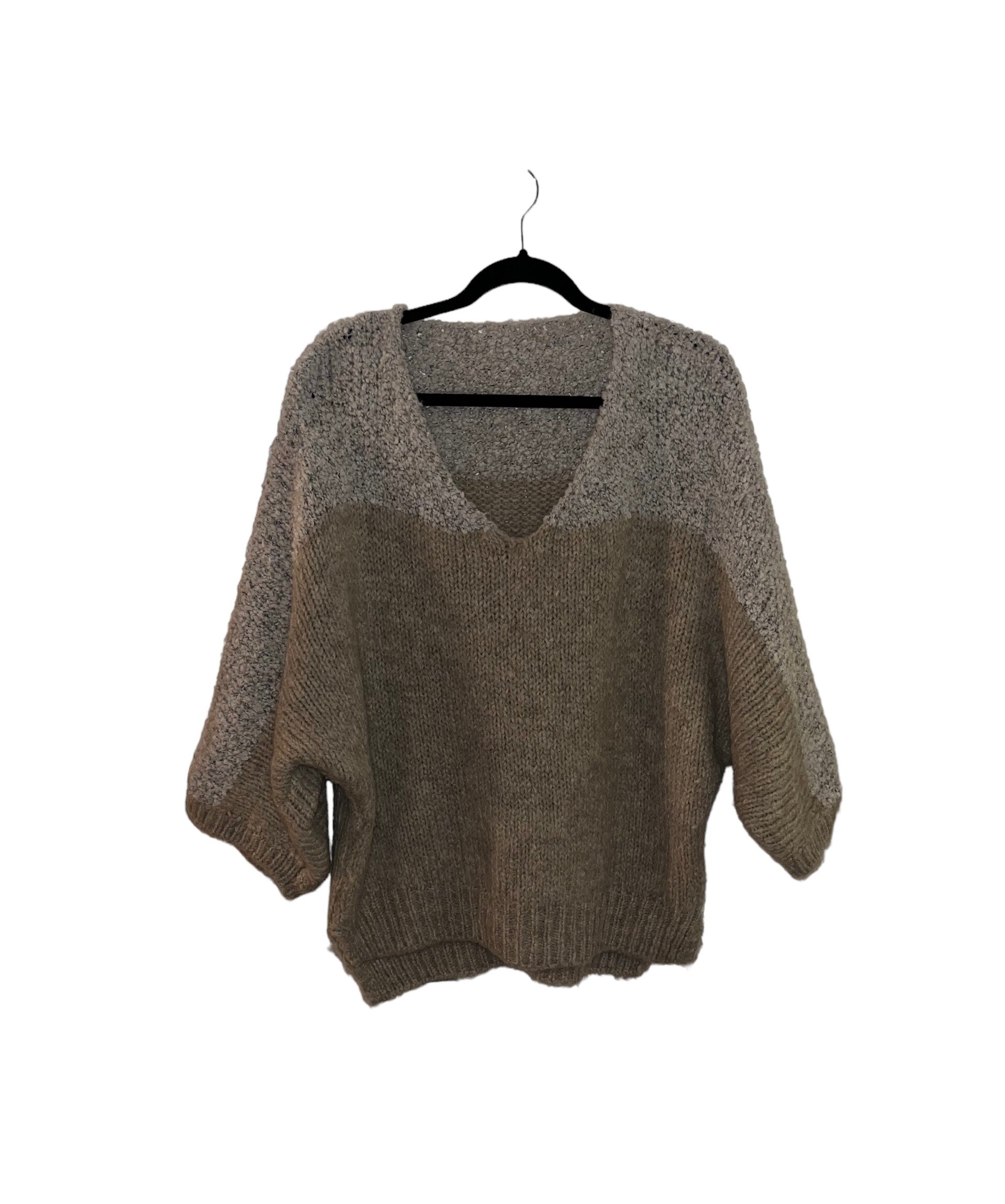 Comfy trui met V hals 2 colors zand beige