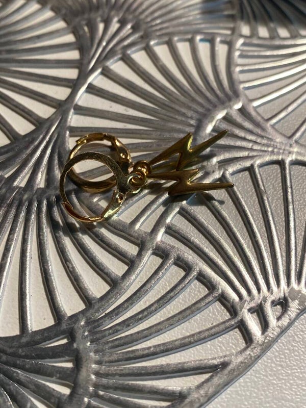 De Gouden bliksem oorbellen