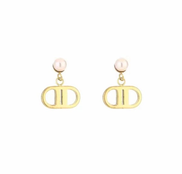The mini pearl goodlife earrings