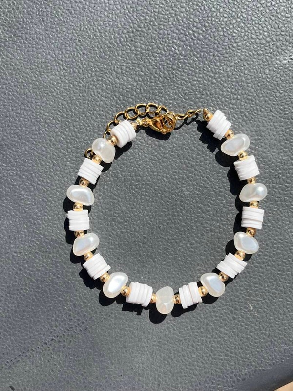 THE PEARL BRACELET
