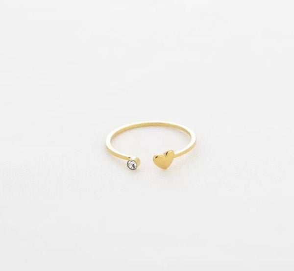 Diamond heart ring