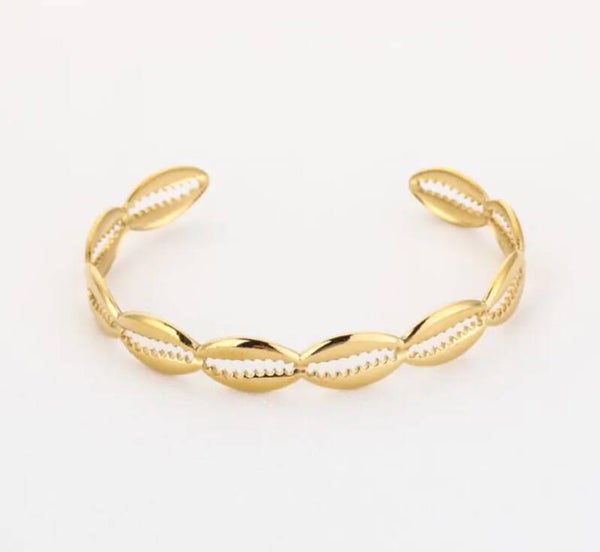 Bangel met schelpen goud