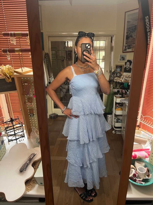 The ruffel dress blue