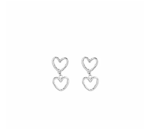 The Mini Hearts Earrings