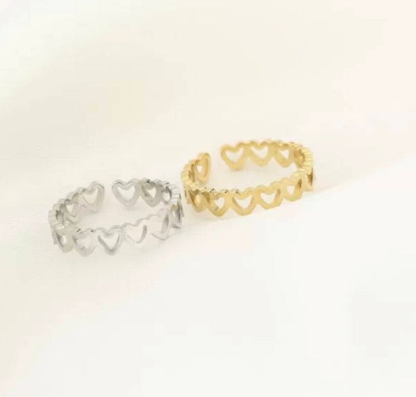 The Mini heart rings