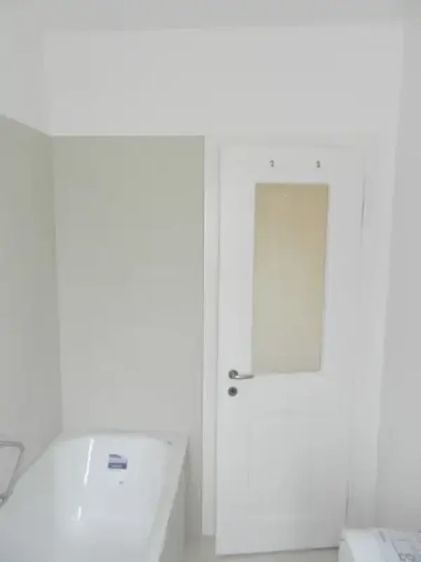 Malerarbeiten 08 Bad oder WC weiss Streichen bis 7 m2 Bodenfläche *Inklusive Material