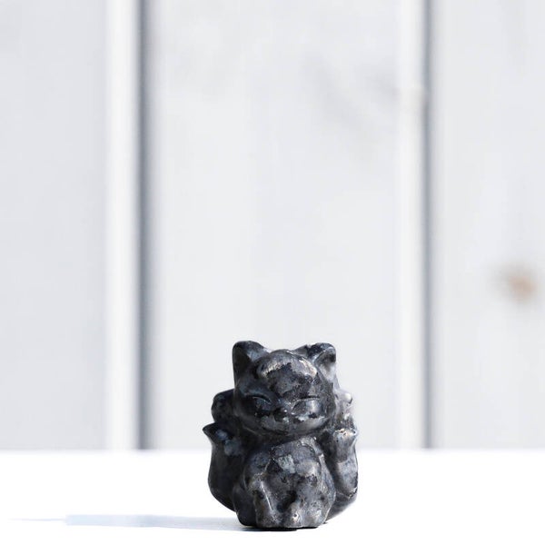 Larvikiet Ninetail #698