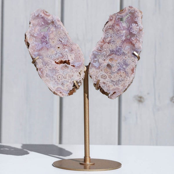 Roze Chalcedoon Vleugels Op Standaard #356d