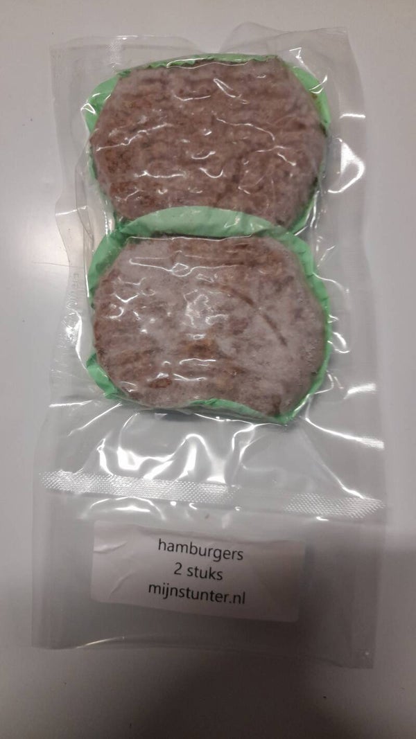 2 hamburgers