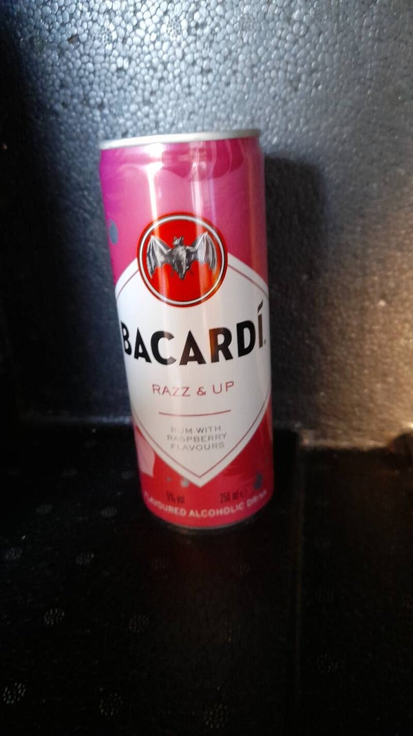 Bacardi razz&up