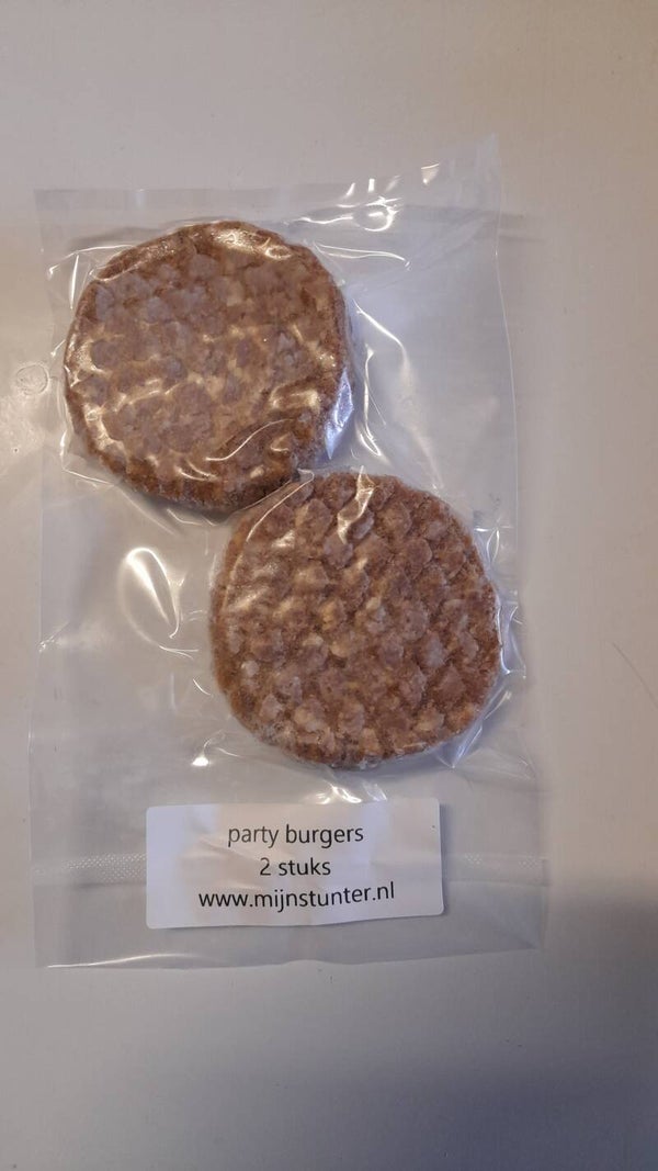 2 Party hamburgers