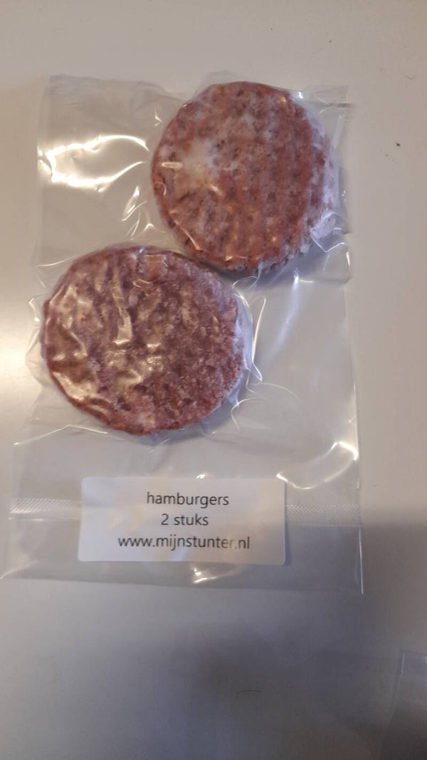 2 hamburgers