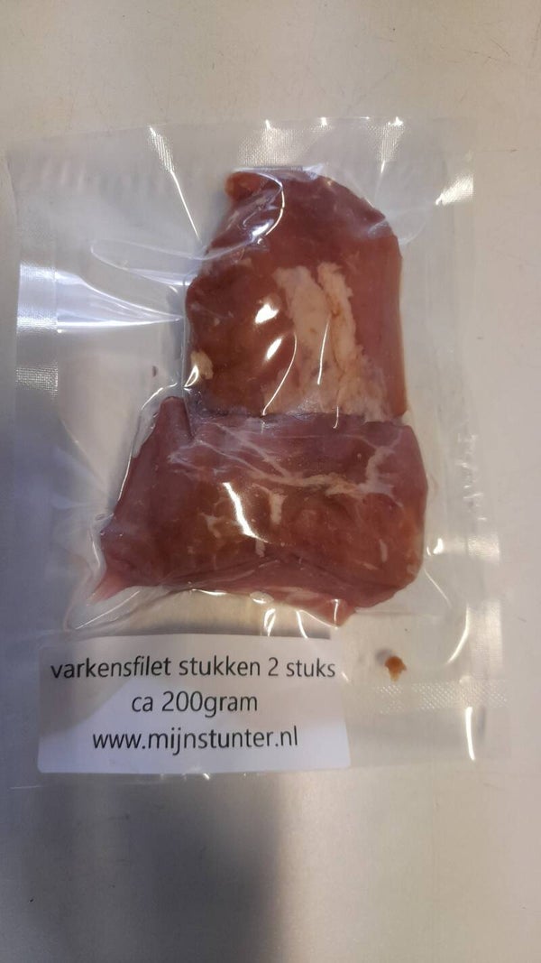 2 Varkensfilet stukken ca 200gr