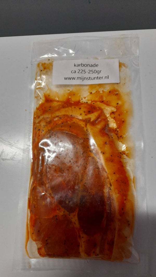 1 Karbonade gemarineerd 225-250gr
