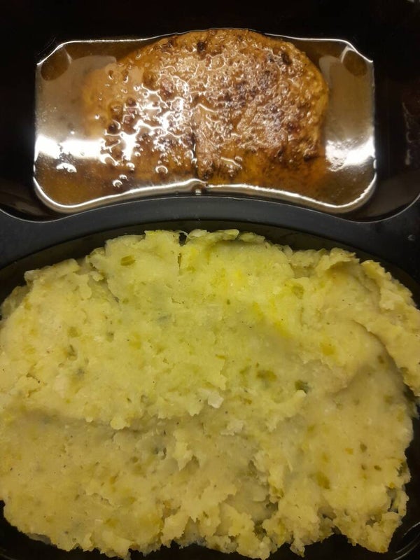 Spruitjes stamppot met  filetlapje in jus