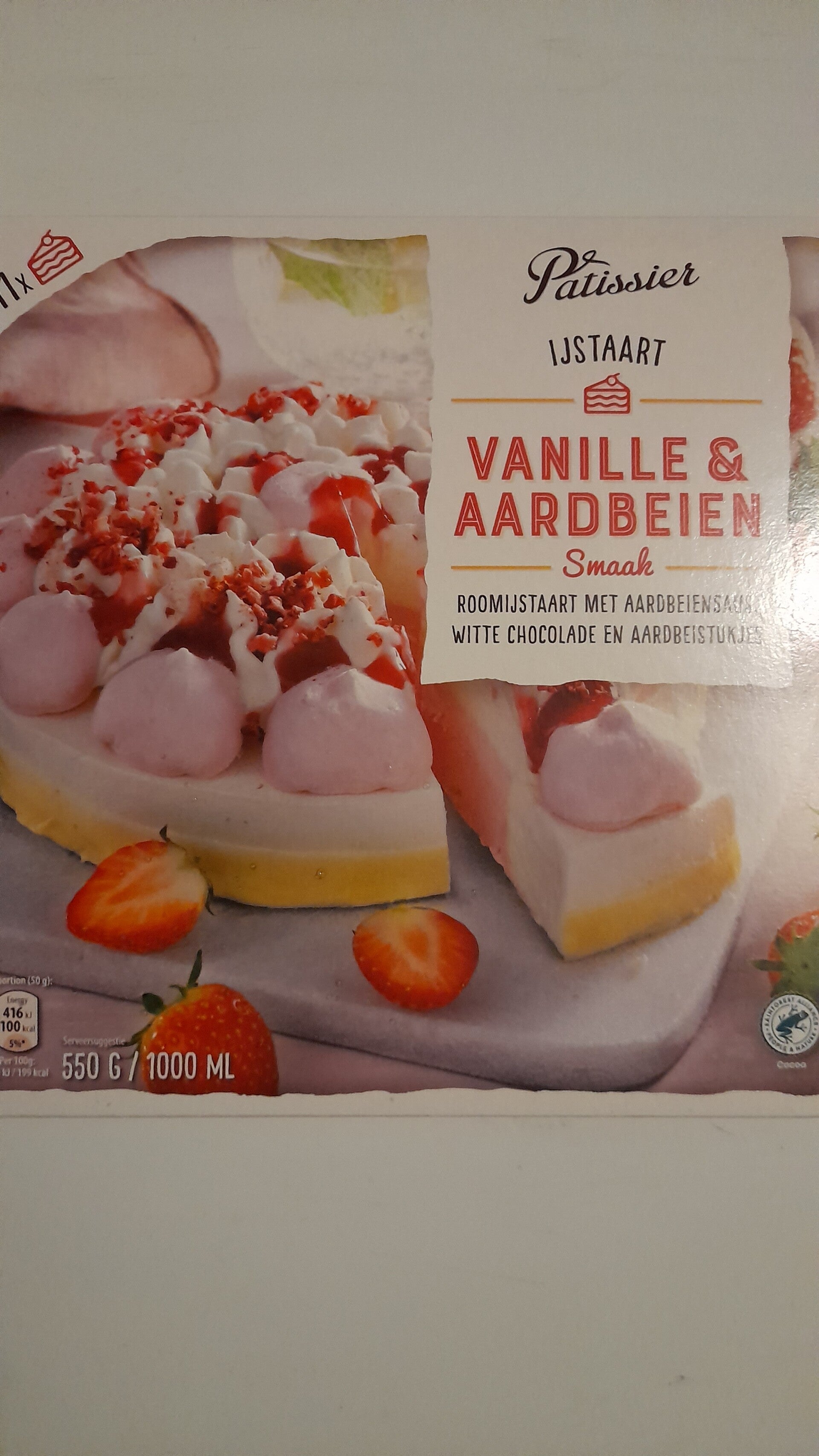 Ijstaart vanille aardbij