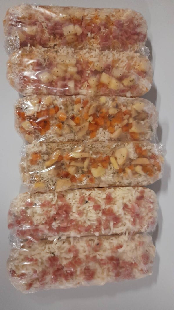 2 baguette champignons ,2 ham,2 hawai