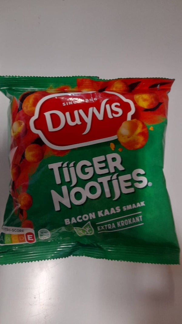 Duyvis  tijger nootjes bacon kaas smaak