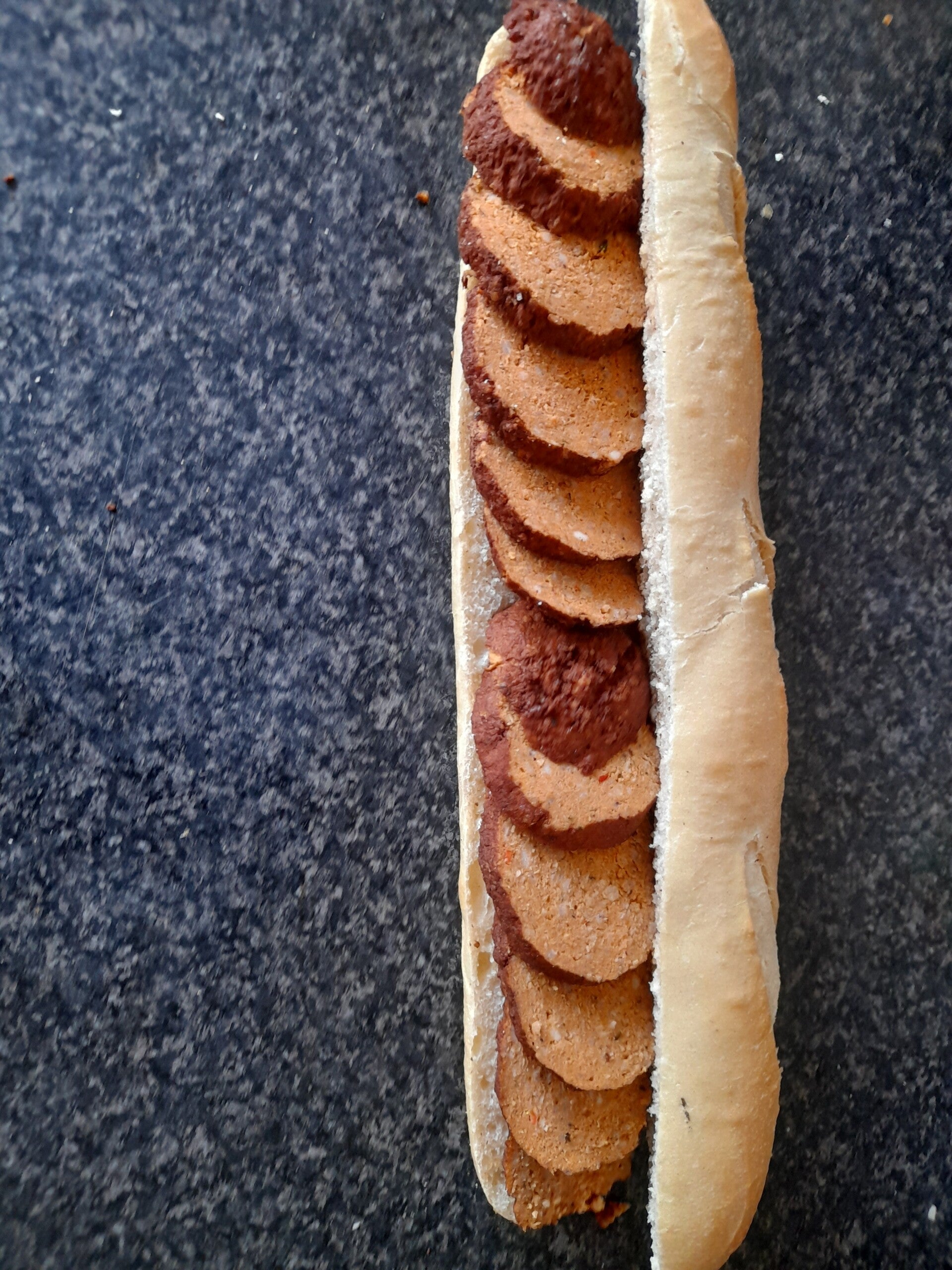 Stokbroodje gehaktbal