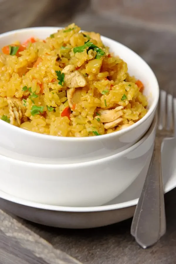 Rijstschotel met stukjes kip ca 500gr