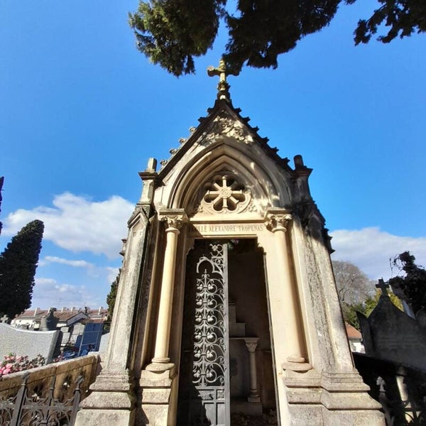 Les secrets du cimetière Saint Lazarre, le mercredi