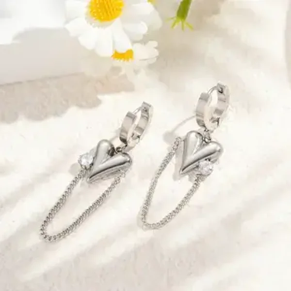 Oorbellen "hart met ketting"