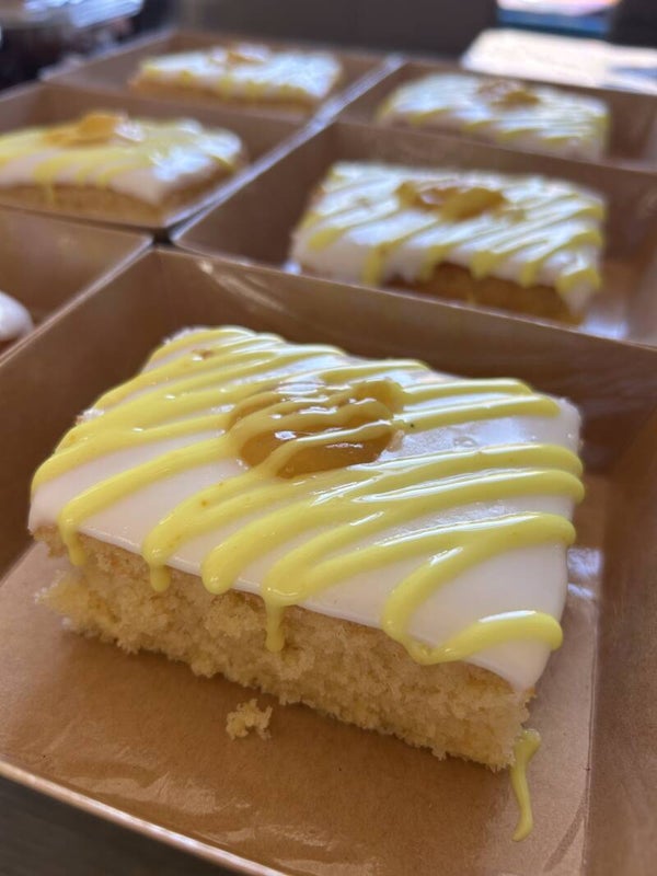 Lermon Curd Slice