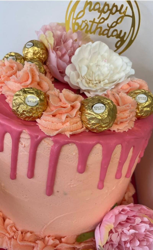 Pink cake 1