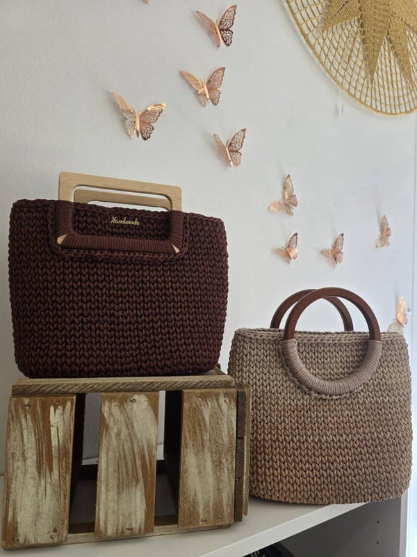 tas Kiki  : NL , EN , DE